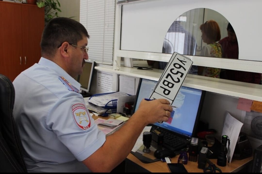 Образец заявления постановки авто на учет. Пример заявления на постановку на учет автомобиля. Регистрация транспорта. Какие документы нужны для постановления автомобиля на учет. Снятие авто с учета.